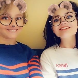 Meet your Posher, Emmy